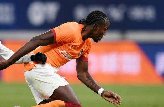 世俱杯投注-【中超】刘军帅头球 海牛3比1深圳迎赛季客场首胜